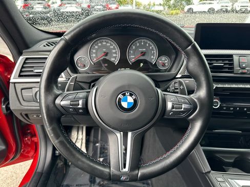 Used 2018 BMW M3 RWD image 18