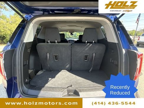 Certified 2023 GMC Acadia SLE image 24