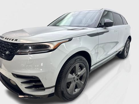 Used 2025 Land Rover Range Rover Velar Dynamic SE AWD/4WD image 11