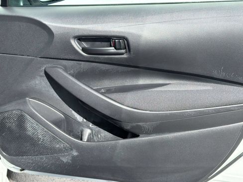 Used 2024 Toyota Corolla LE FWD image 33