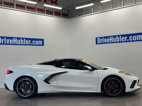 Used 2024 Chevrolet Corvette Stingray Convertible w/ 1LT RWD image 3