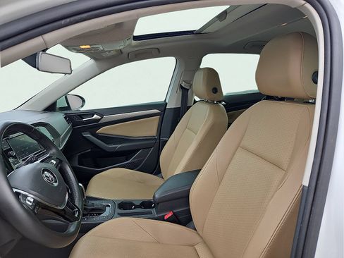 Used 2019 Volkswagen Jetta FWD image 12