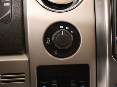 Used 2014 Ford F150 FX4 w/ Equipment Group 402A Luxury AWD/4WD image 9