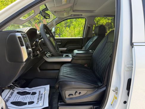 Used 2017 Chevrolet Silverado 2500 LTZ w/ Duramax Plus Package AWD/4WD image 17