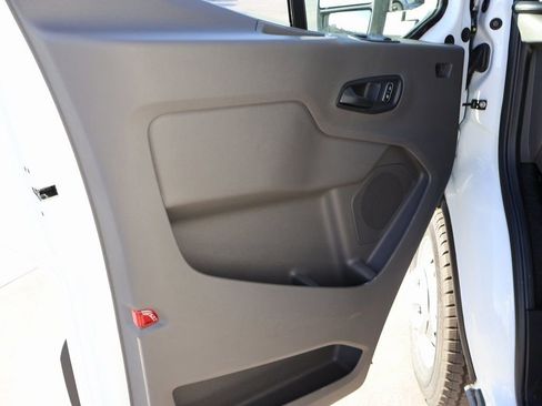 New 2026 Ford Transit 250 148 Medium Roof Extended AWD image 17