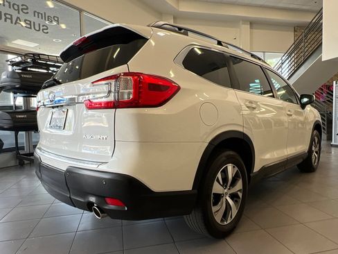 Certified 2024 Subaru Ascent Premium w/ Convenience Package AWD/4WD image 5