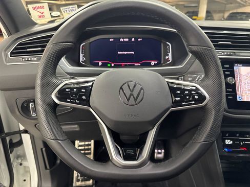 Used 2024 Volkswagen Tiguan SEL R-Line AWD/4WD image 23