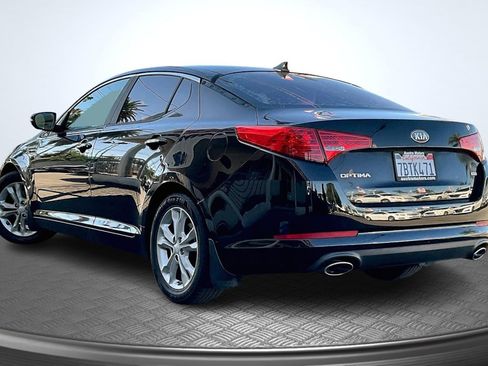 Used 2013 Kia Optima LX image 2