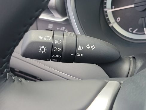 New 2026 Toyota Highlander XLE AWD/4WD image 11