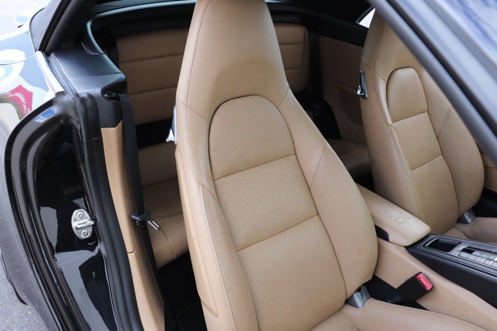 Used 2013 Porsche 911 Carrera w/ Bose Audio Pkg RWD image 33