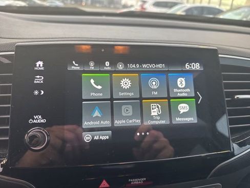 Used 2023 Honda Passport EX-L image 4