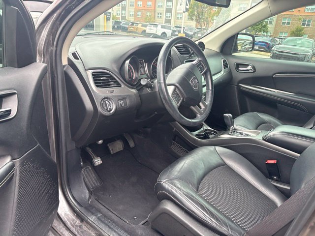 Used 2019 Dodge Journey Crossroad w/ Nav & Sun Group FWD image 8