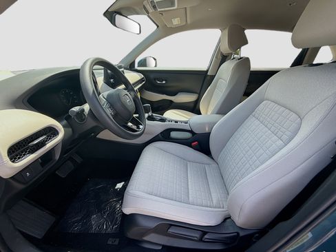 New 2027 Honda HR-V LX image 16