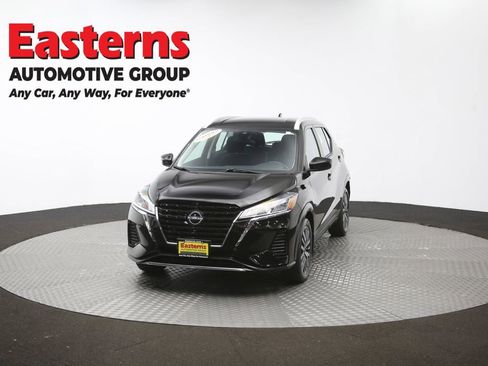 Used 2023 Nissan Kicks SV FWD image 52