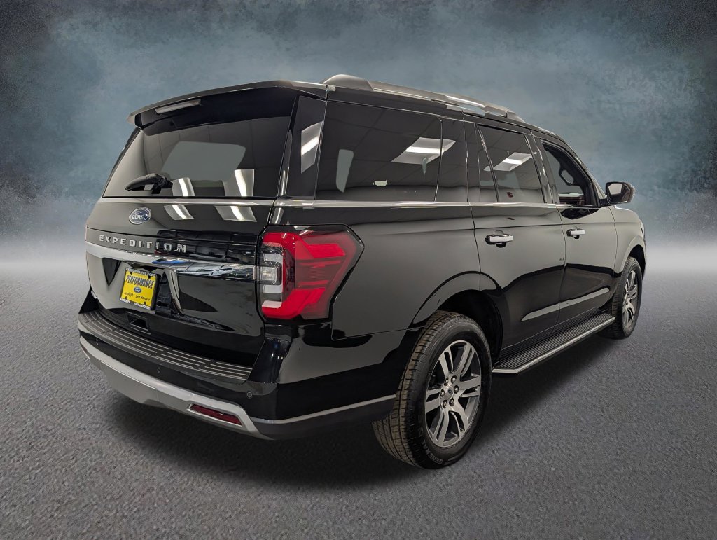 Used 2022 Ford Expedition Limited AWD/4WD image 4