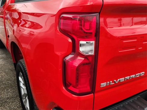 Used 2023 Chevrolet Silverado 1500 RST image 7