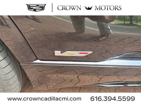 New 2026 Cadillac Lyriq V w/ LPO, Floor Liner Package image 17