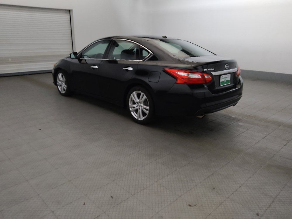 Used 2016 Nissan Altima 3.5 SL FWD image 3