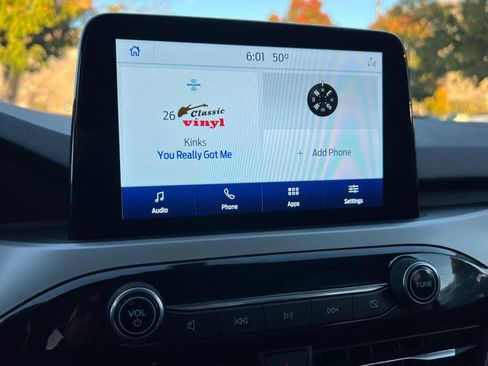 Used 2021 Ford Escape SEL w/ Technology Package image 32