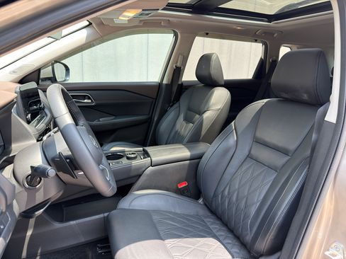 Certified 2023 Nissan Rogue Platinum w/ Platinum Premium Package AWD/4WD image 10