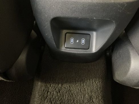 Used 2024 Hyundai Elantra SEL FWD image 12