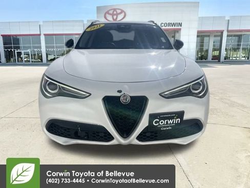 Used 2021 Alfa Romeo Stelvio Ti w/ Nero Edizione image 8