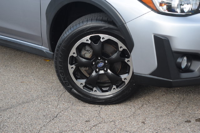 Used 2021 Subaru Crosstrek 2.0i Premium w/ Moonroof Package AWD/4WD image 31