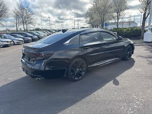 Used 2019 Honda Accord Sport image 13
