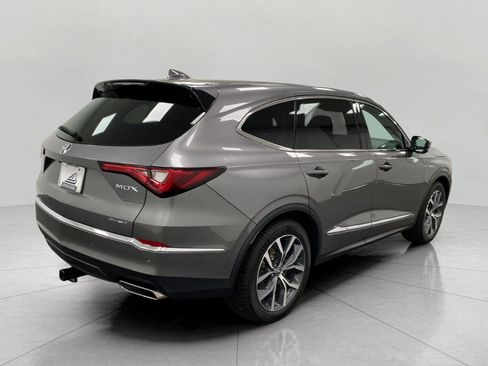 Used 2023 Acura MDX w/ Technology Package AWD/4WD image 4