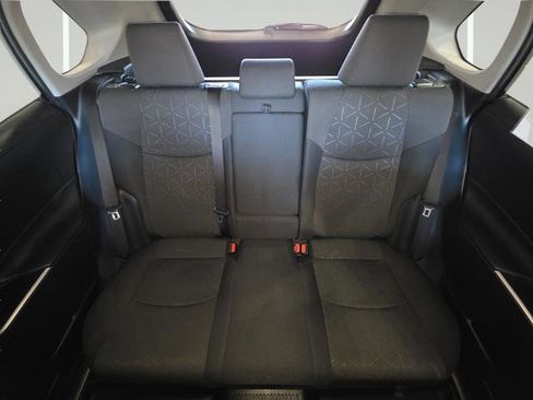 Used 2025 Toyota RAV4 XLE image 24
