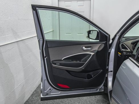 Used 2016 Hyundai Santa Fe Sport w/ Option Group 02 image 10