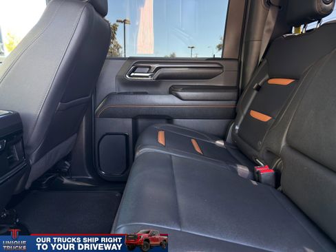 Used 2024 GMC Sierra 3500 AT4 AWD/4WD image 23