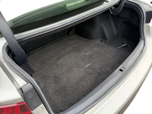 Used 2015 Lexus IS 250 w/ Navigation System Package image 12