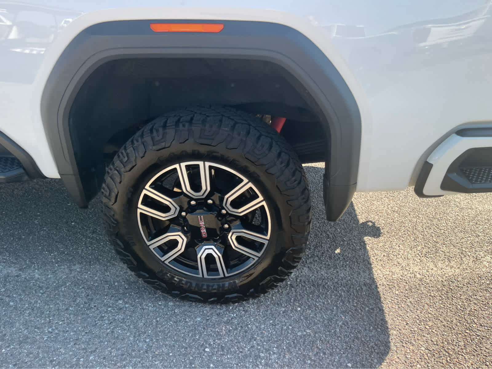 Used 2021 GMC Sierra 2500 AT4 w/ Gooseneck/5TH Wheel Package AWD/4WD image 8