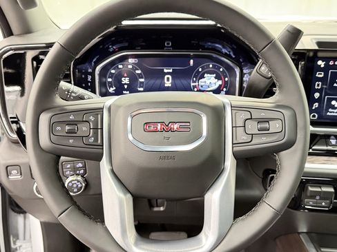 New 2026 GMC Sierra 2500 SLT image 29