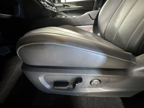 Certified 2026 INFINITI QX60 Luxe w/ Family Package AWD/4WD image 19