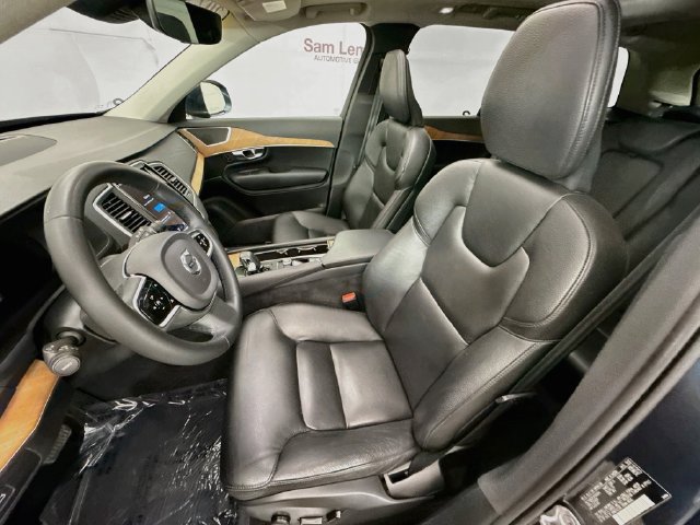 Used 2023 Volvo XC90 B6 Core w/ Climate Package AWD/4WD image 20