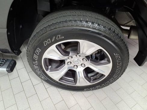 Used 2023 RAM 1500 Laramie AWD/4WD image 8