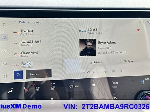 Used 2024 Lexus RX 350 Premium image 33