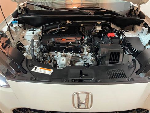 Used 2024 Honda HR-V EX-L image 32