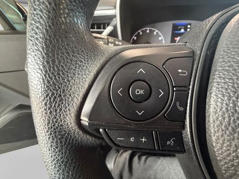 Used 2024 Toyota Corolla LE FWD image 19
