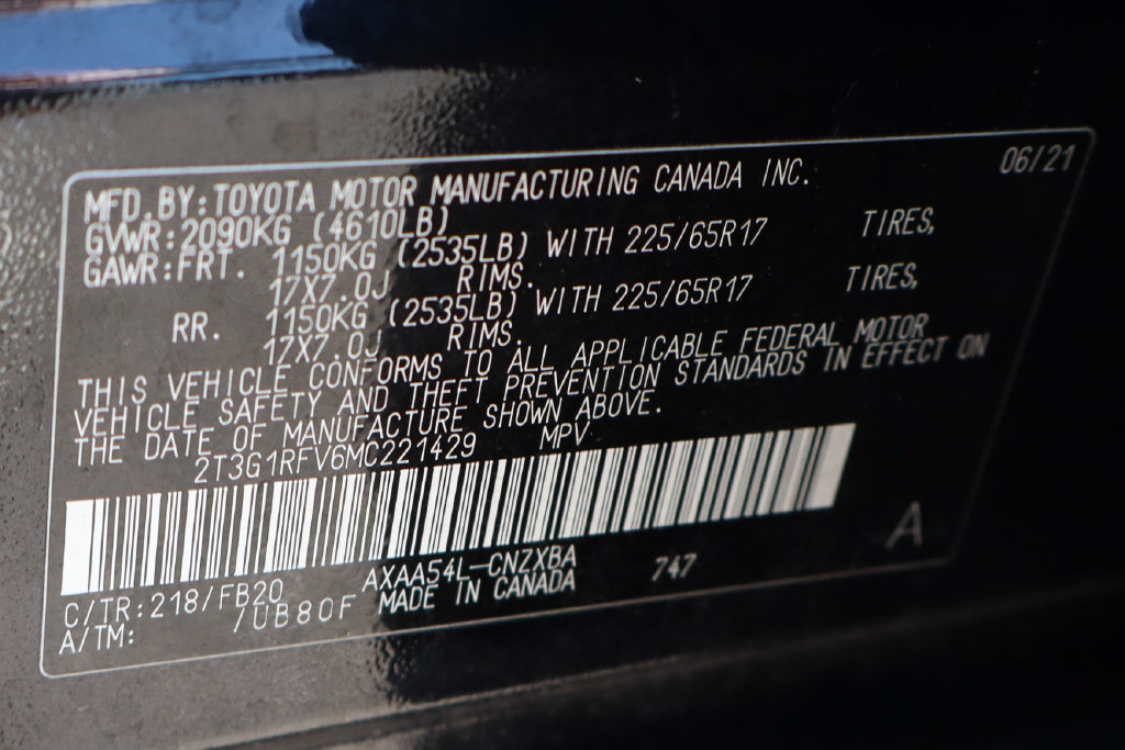 Used 2021 Toyota RAV4 LE w/ Carpet Mat Package (TMS) AWD/4WD image 48