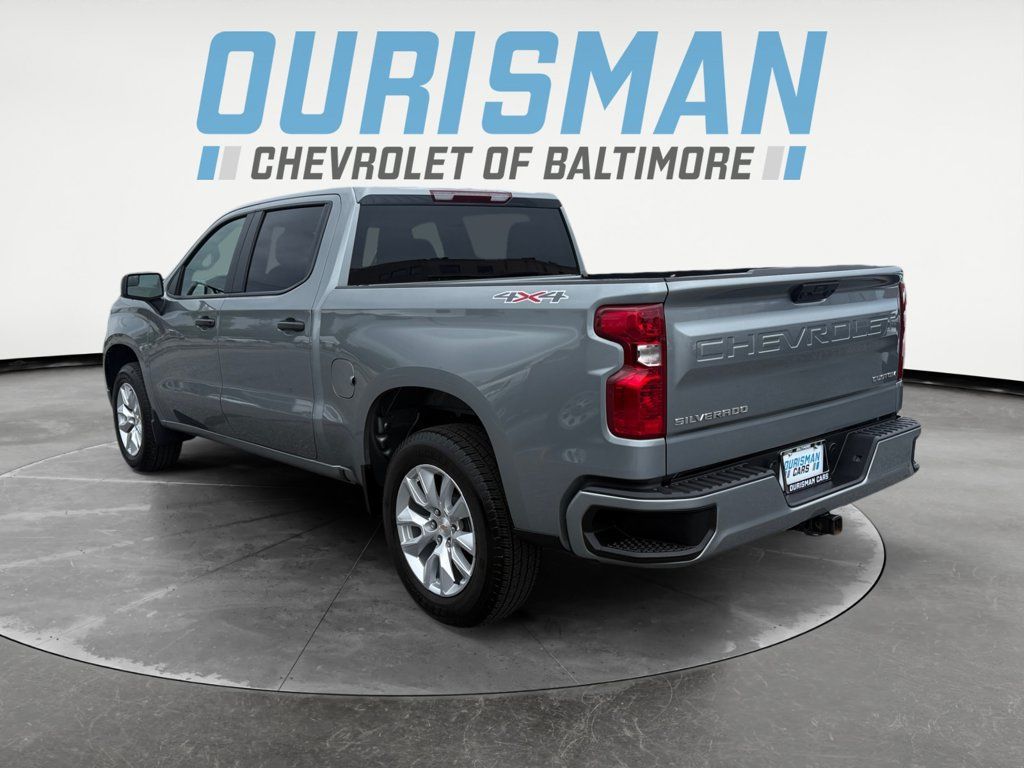 Used 2026 Chevrolet Silverado 1500 Custom AWD/4WD image 4