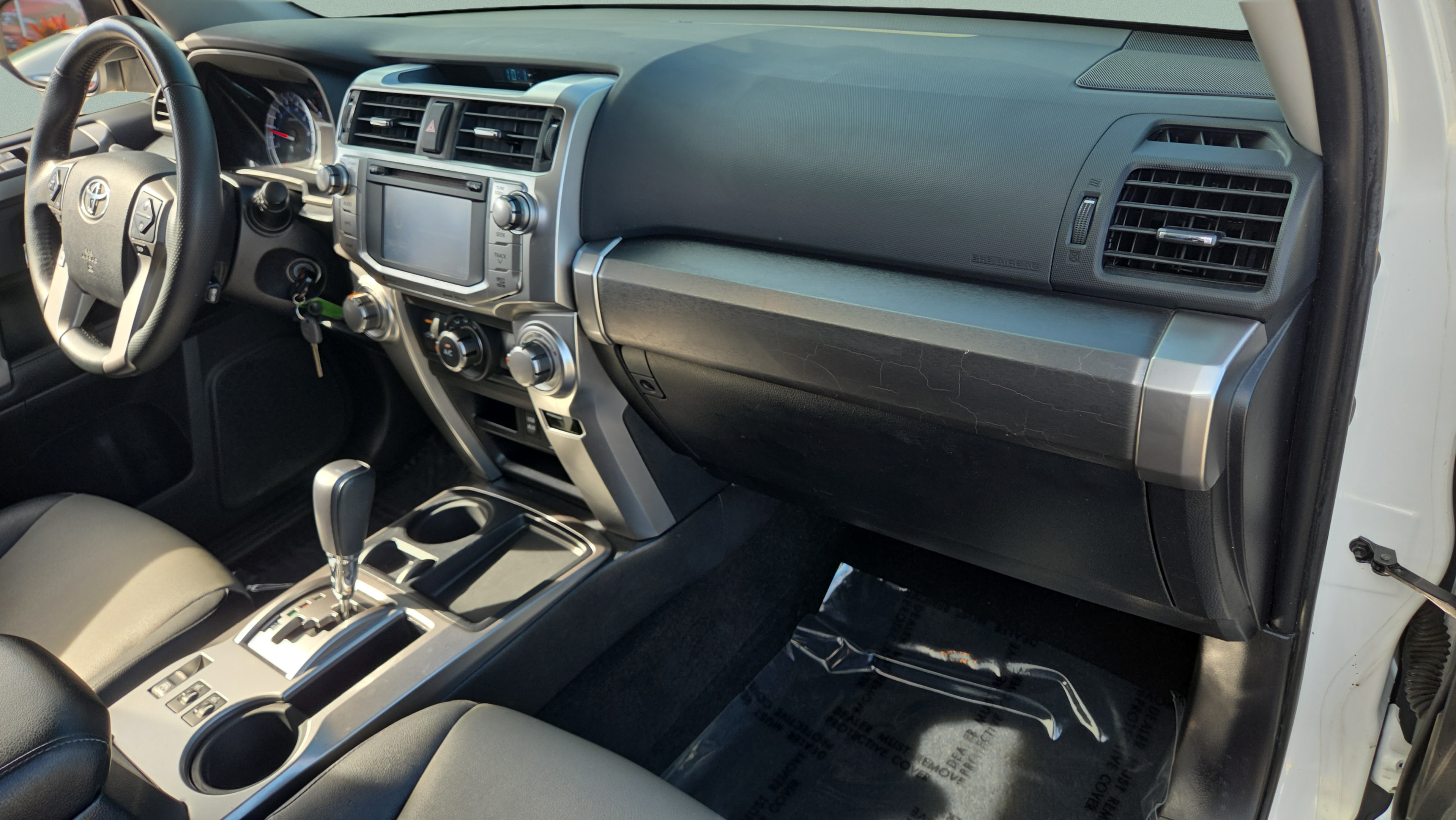 Used 2017 Toyota 4Runner SR5 Premium RWD image 16
