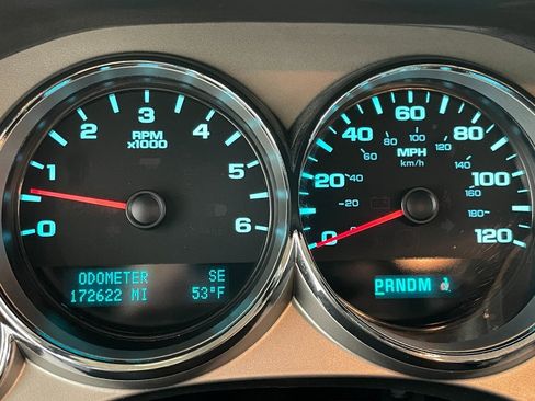 Used 2009 Chevrolet Silverado 2500 LT w/ Exterior Plus Package image 24