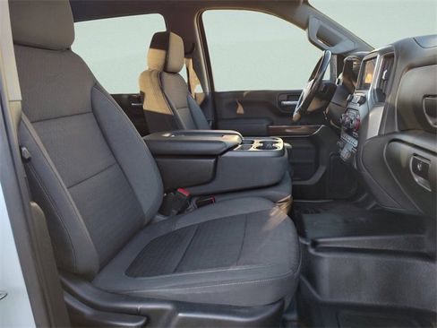 Used 2021 Chevrolet Silverado 2500 LT w/ Convenience Package image 32