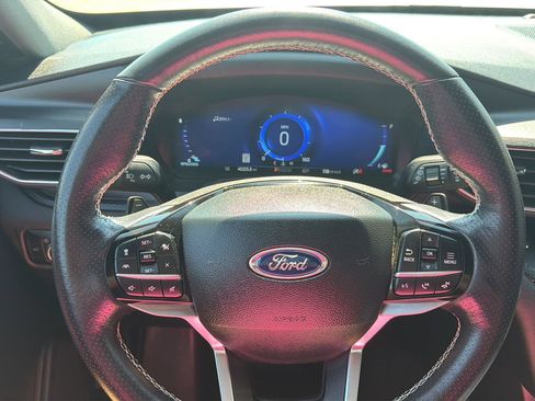 Used 2023 Ford Explorer ST w/ Equipment Group 401A AWD/4WD image 19