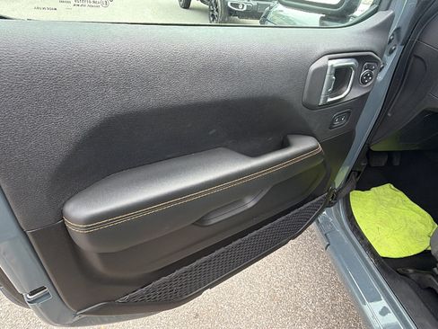 Used 2025 Jeep Wrangler Sahara w/ Safety Group image 14