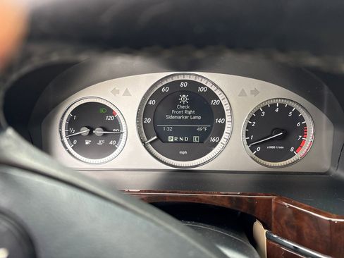 Used 2011 Mercedes-Benz GLK 350 4MATIC image 15