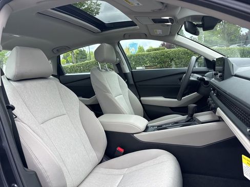 Used 2025 Honda Accord SE image 24